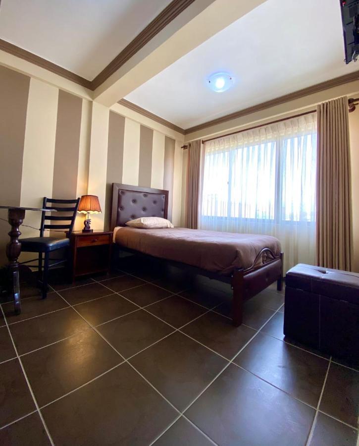 Las Tholas Hotel Уюни Экстерьер фото
